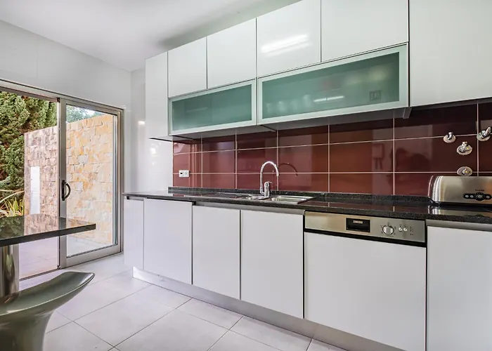 Vitismar Algarve * 기아